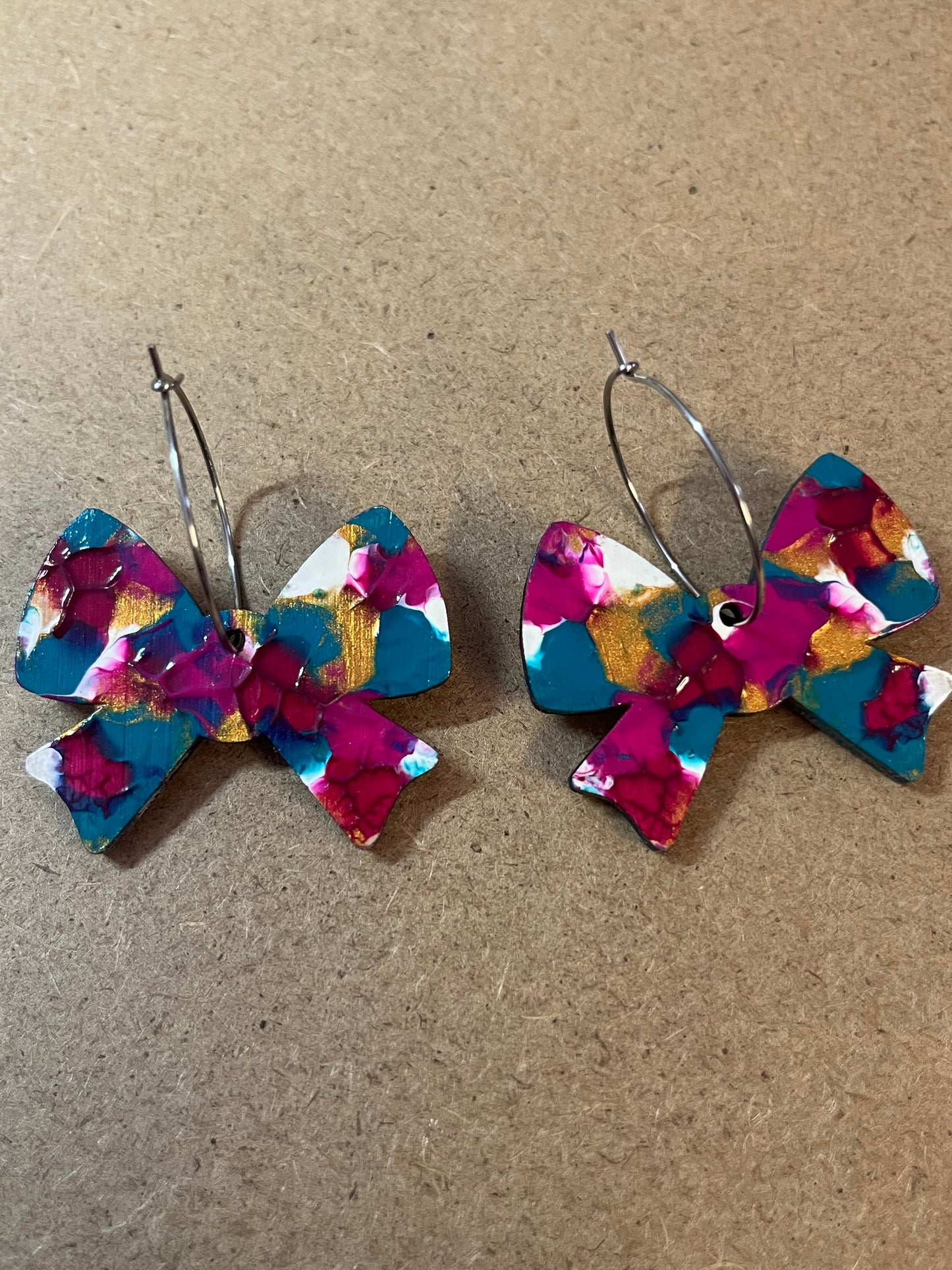 Abstract Arty Bow Hoops