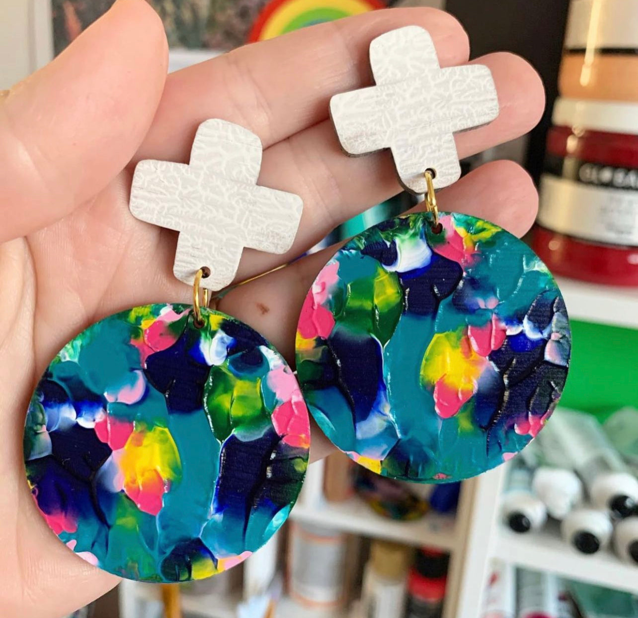 Cross Large Arty Dangles