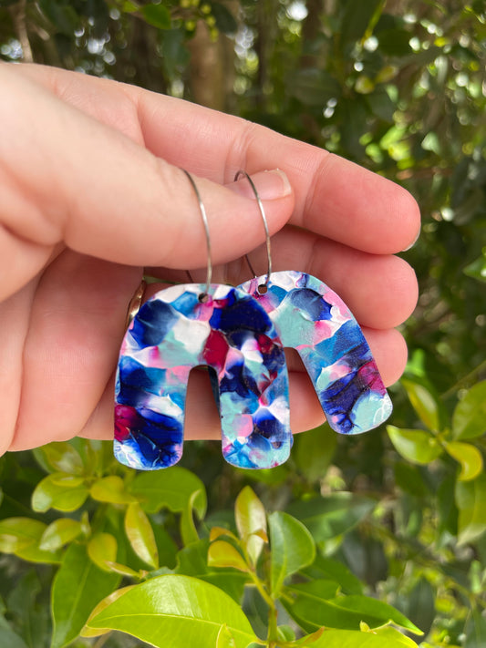 Arched Arty Hoops