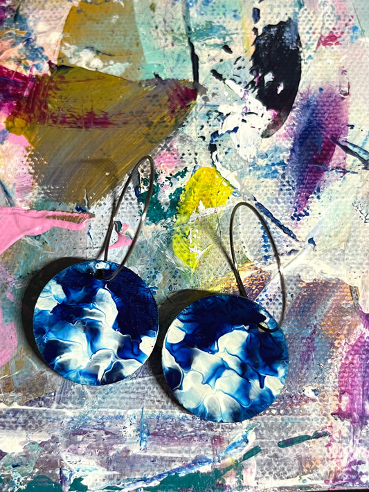 Cute 25mm Arty Drop Hoops